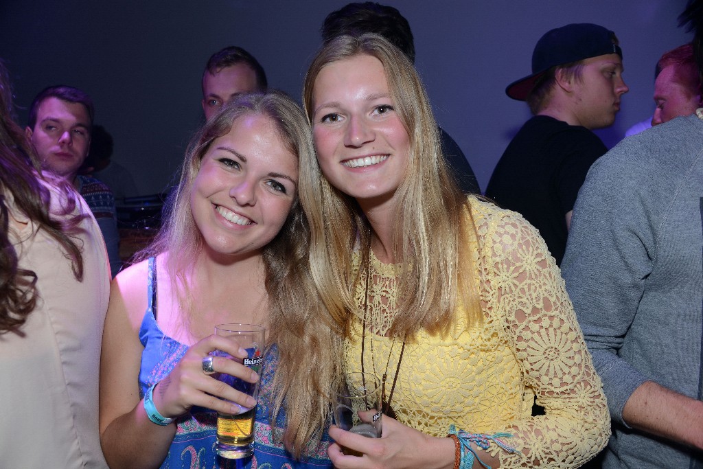 ../Images/Kite Board Open 2015 Zaterdag afterparty Oak 041.jpg